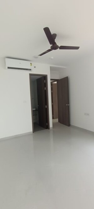Room in 3.5 BHK Apartment at Goel Ganga Liviano, Kharadi – for Sale