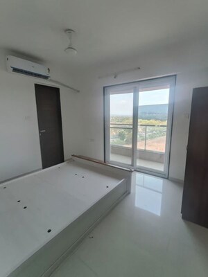 Room in 2 BHK Apartment at Shubh Gateway, Viman Nagar – for Sale