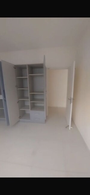 Room in 2 BHK Apartment at Godrej Aqua, International Airport Road – for Sale