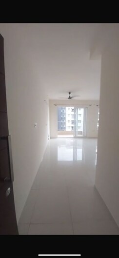 2 BHK Apartment For Sale in Godrej Aqua
