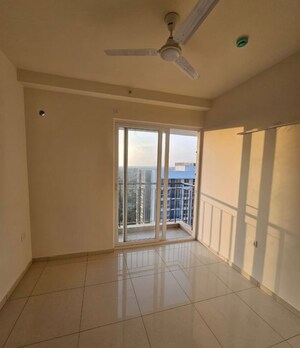 Room in 1 RK Apartment at Godrej Royale Woods, Devanahalli – for Sale