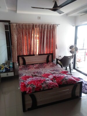 Bedroom in 3 BHK Apartment at Jahangir Pura – for Rent