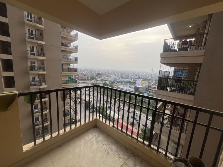 Balcony, gaur-city-2-14th-avenue 2 Bedroom 940 Sq.Ft. Apartment In Sector 16c Greater Noida Greater Noida 10635874