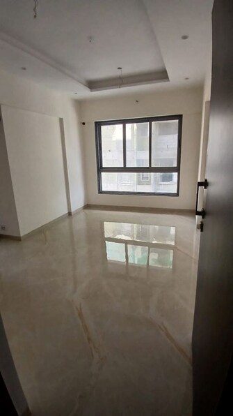 2.5 BHK 900 Sq.Ft. Apartment in Siddharth Nagar CHS Goregaon
