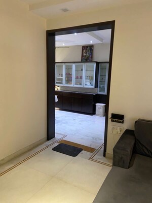 Living Room in 2 BHK Apartment at Queens Road – for Rent