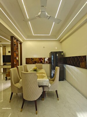 Team Area in 4 BHK Builder Floor at Rajendra Nagar – for Sale