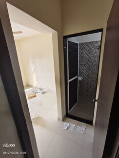 2 BHK + Servant Room,Extra Room,Store Room Apartment For Rent in Goodwill Olive Residency