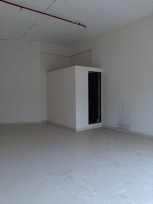  Shop For Sale in Om Geetanjali CHS, Dahisar East