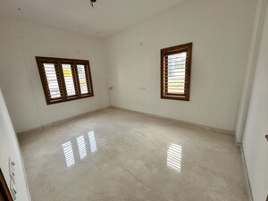 Room in 3 BHK Builder Floor at Padmanabha Nagar – for Sale