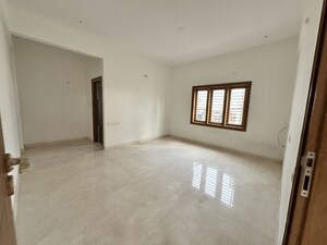 Room in 3 BHK Builder Floor at Padmanabha Nagar – for Sale