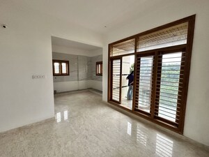Room in 3 BHK Builder Floor at Padmanabha Nagar – for Sale