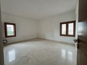Room in 3 BHK Builder Floor at Padmanabha Nagar – for Sale