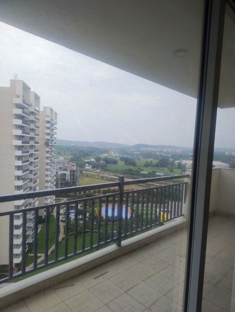 Balcony, bestech-park-view-altura 3.5 Bedroom 2150 Sq.Ft. Apartment In Sector 79 Gurgaon 10635965