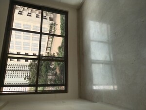 Room in 2 BHK Apartment at Hiranandani Avalon, Powai – for Sale