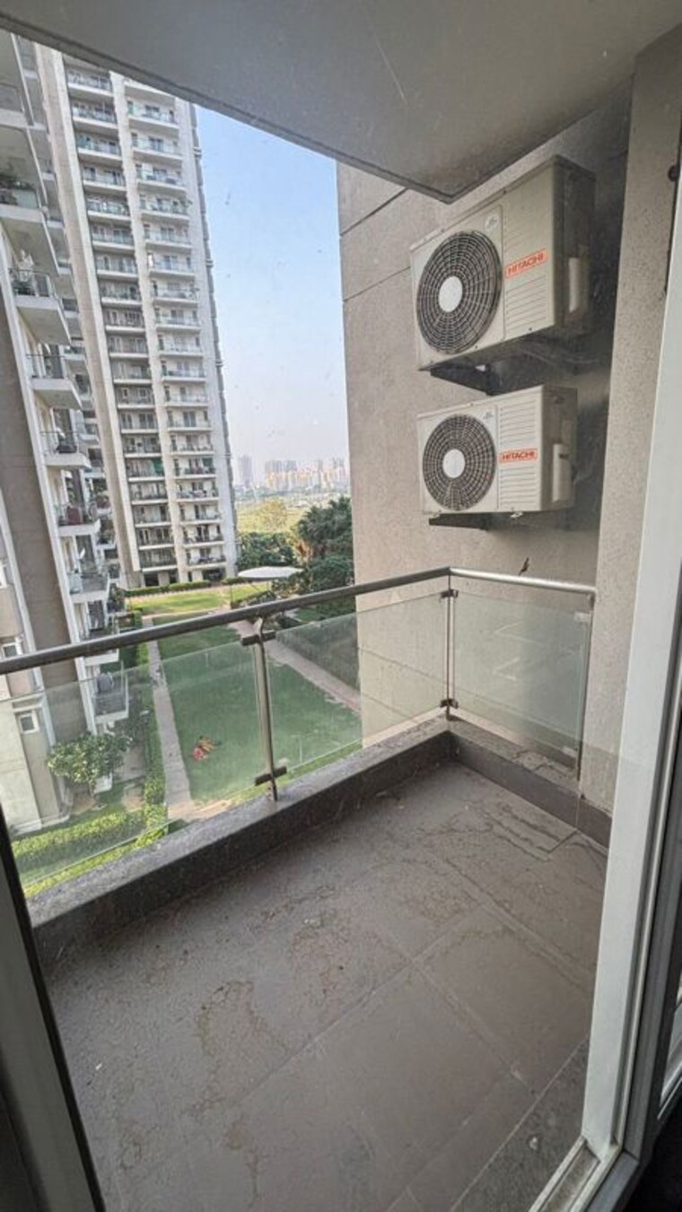 Balcony, microtek-greenburg 3 Bedroom 1895 Sq.Ft. Apartment In Sector 86 Gurgaon 10635942