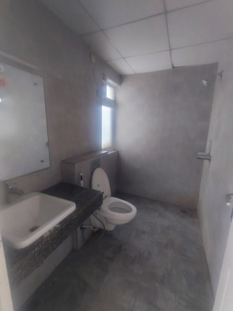 Bathroom, mapsko-mount-ville 3 Bedroom 1490 Sq.Ft. Apartment In Sector 79 Gurgaon 10635986
