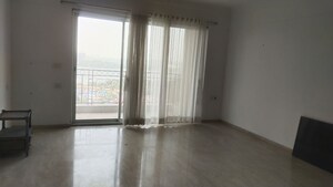 Room in 3 BHK Apartment at Hiranandani Gardens, Powai – for Sale