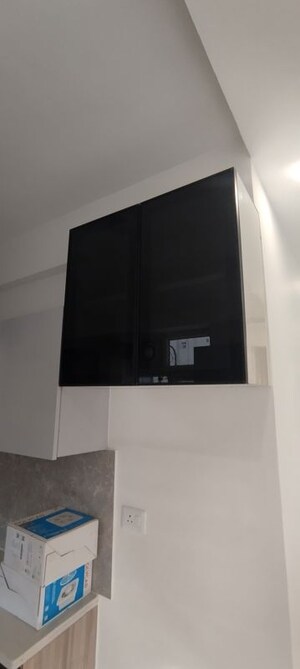 Furnished Amenities in 3.5 BHK Builder Floor at Signature Global City, Sector 37d – for Rent
