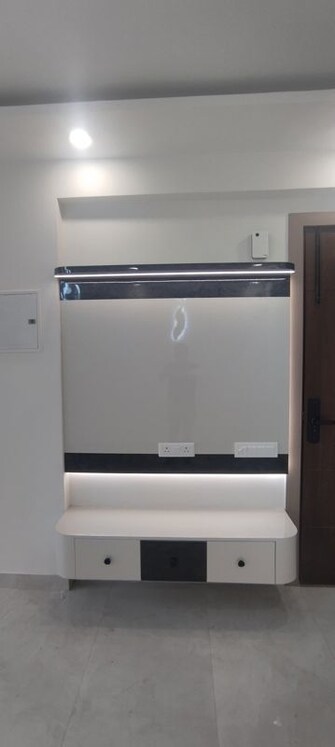 3.5 BHK + Prayer Room,Basement 950 Sq.Ft. Builder Floor in Signature Global City