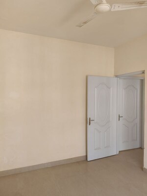 Room in 2 BHK Apartment at Shree Vardhman Mantra, Sector 67 – for Rent
