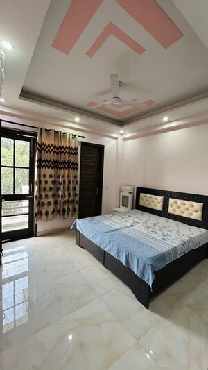 2 BHK Builder Floor For Rent in Sector 51
