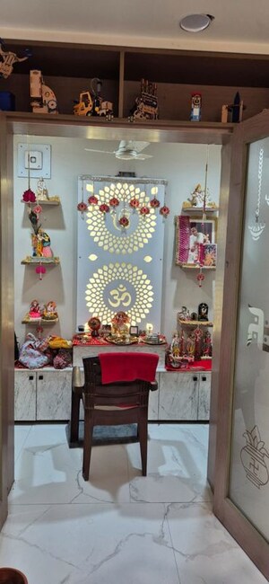 Team Area in 2 BHK Apartment at Shree Vardhman Mantra, Sector 67 – for Rent