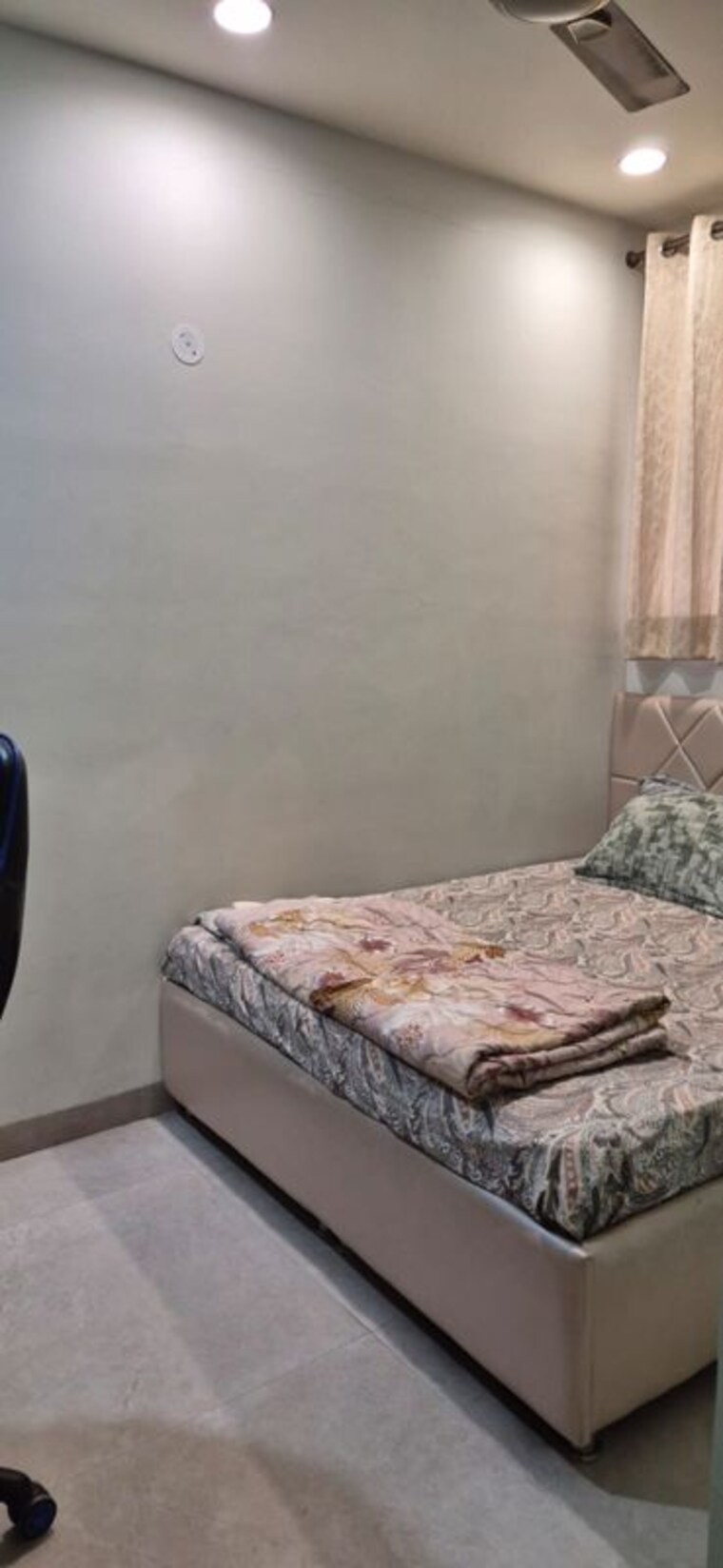 Bedroom, shree-vardhman-mantra 2 Bedroom 800 Sq.Ft. Apartment In Sector 67 Gurgaon 10636019