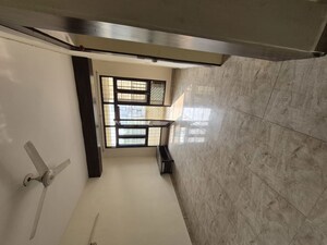 Hall in 5 BHK Apartment at Mayur Vihar – for Rent