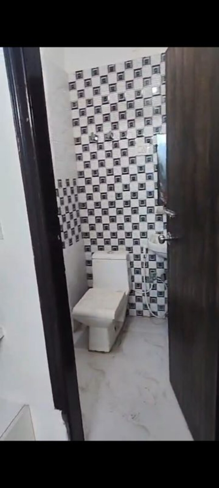 Bathroom, pratap vihar 2 Bedroom 750 Sq.Ft. Builder Floor In Pratap Vihar Ghaziabad 10636025