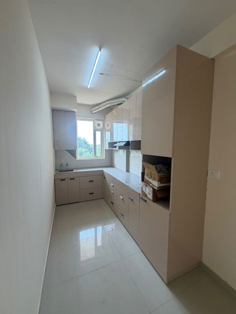 Kitchen, pyramid-midtown 2 Bedroom 650 Sq.Ft. Apartment In Sector 59 Gurgaon 10636101