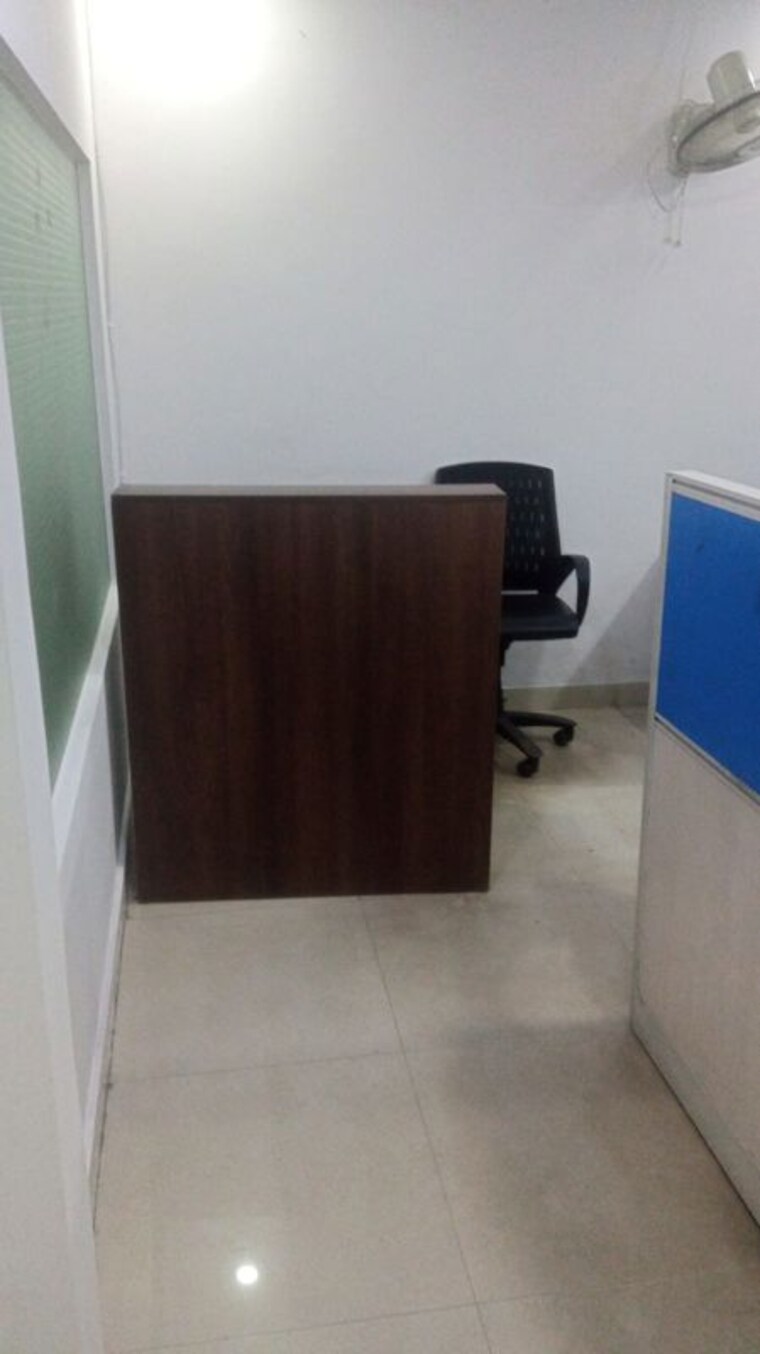 undefined, sector 63 Commercial Office Space 850 Sq.Ft. In Sector 63 Noida 10636115