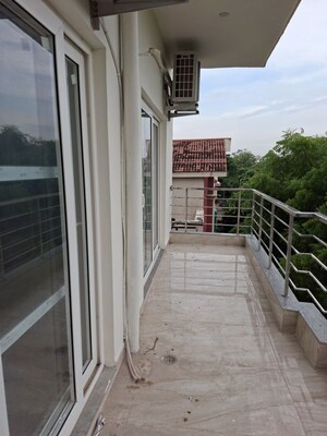 Balcony in  Builder Floor at Palam Vihar – for Rent