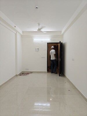 Building Lobby in 2 BHK Apartment at Signature Global Prime, Sector 63a – for Rent