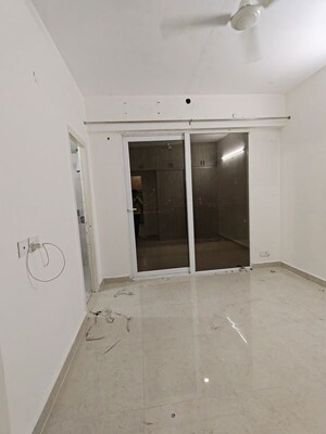 2 BHK Apartment For Rent in Signature Global Prime, Sector 63a