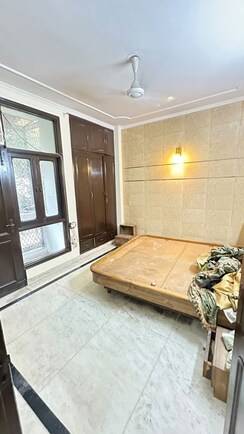 3 BHK Builder Floor For Rent in East Of Kailash