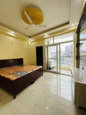 Bedroom in 2 BHK Builder Floor at Sector 73 – for Sale