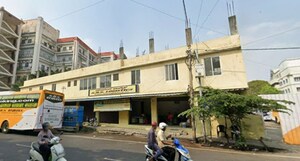  Shop For Sale in Wilson Garden