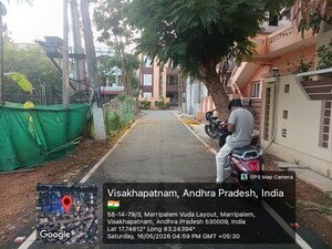   Independent House at Vuda Layout – for Sale