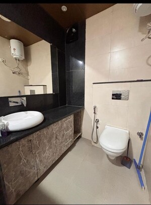 Bathroom in 4 BHK Builder Floor at Auram Floor, South City 2 – for Sale