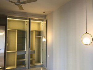 Building Lobby in 2.5 BHK Apartment at M3M Sky City, Sector 65 – for Rent