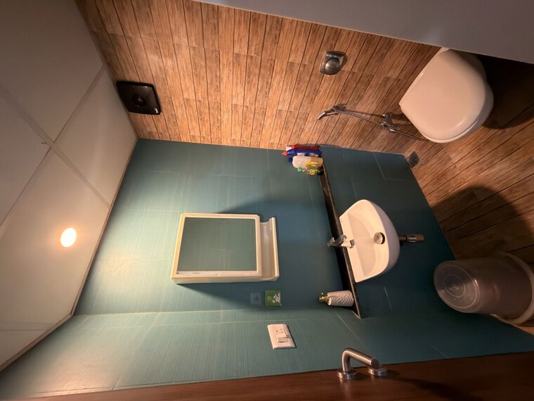 Washroom, lodha-crown-quality-homes 1 Bedroom 450 Sq.Ft. Apartment In Majiwada Thane 10636425