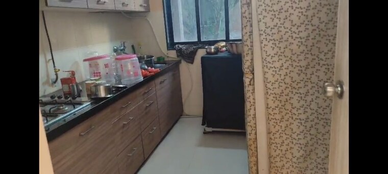 Kitchen, kohinoor-city-phase-ii 3 Bedroom 750 Sq.Ft. Apartment In Kurla Mumbai 10636444