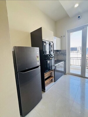 Room in 3 BHK Apartment at Prem Apartment, Pir Machalla – for Sale