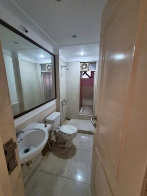 Bathroom in 2 BHK Apartment at Hiranandani Meadows, Manpada – for Rent