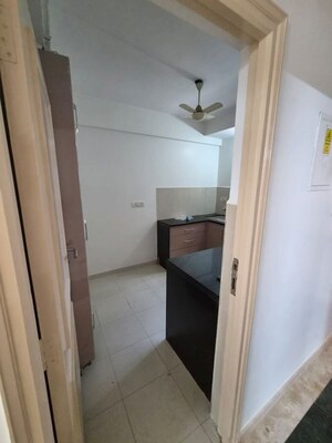 Bathroom in 2 BHK Apartment at Hiranandani Meadows, Manpada – for Rent