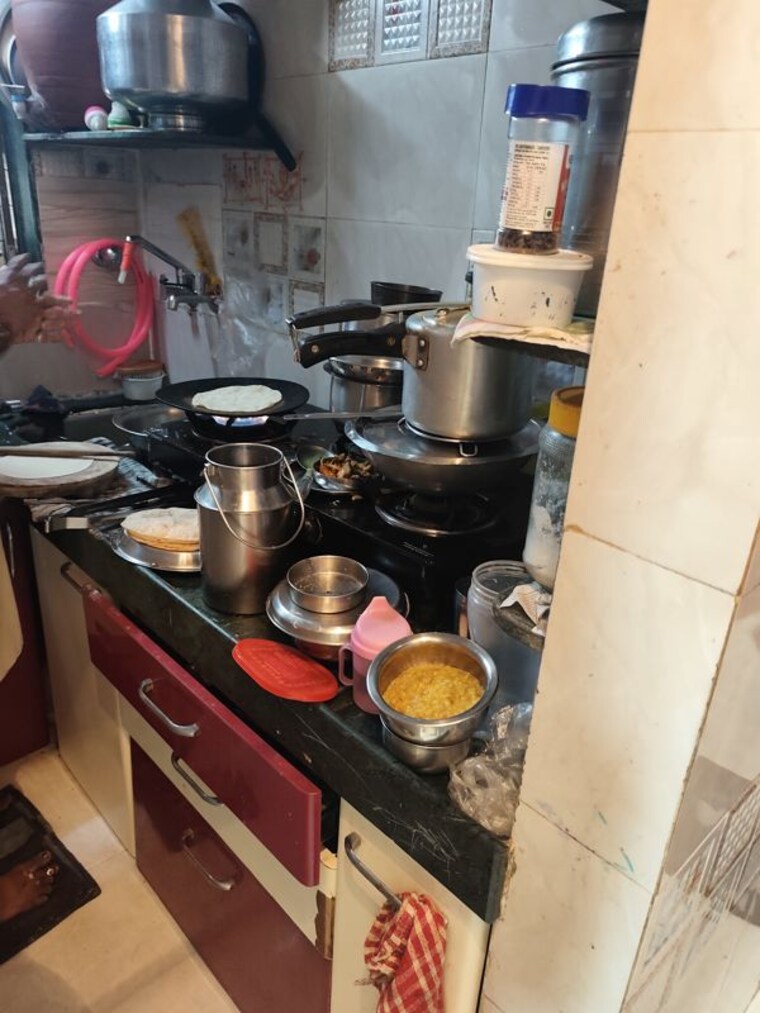 Kitchen, gandhi-sadan 1 Bedroom 300 Sq.Ft. Apartment In Andheri East Mumbai 10636498