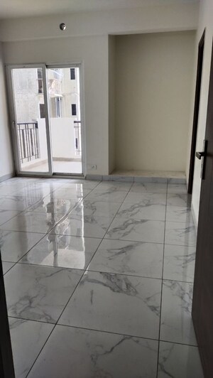 Bathroom in 3.5 BHK Apartment at T And T Eutopia Phase 1, Siddharth Vihar – for Sale