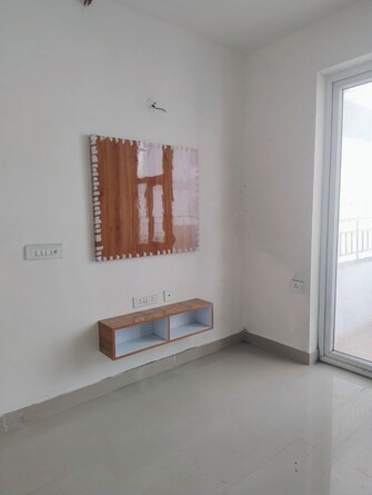 2 BHK 750 Sq.Ft. Apartment in Zara Rossa
