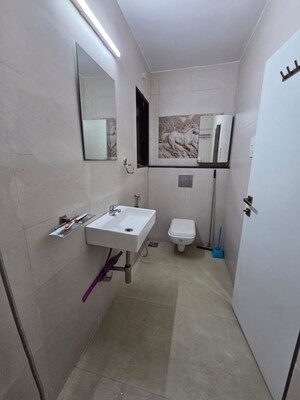 Team Area in 3 BHK Apartment at Roop Darshan Apartments, Andheri West – for Rent