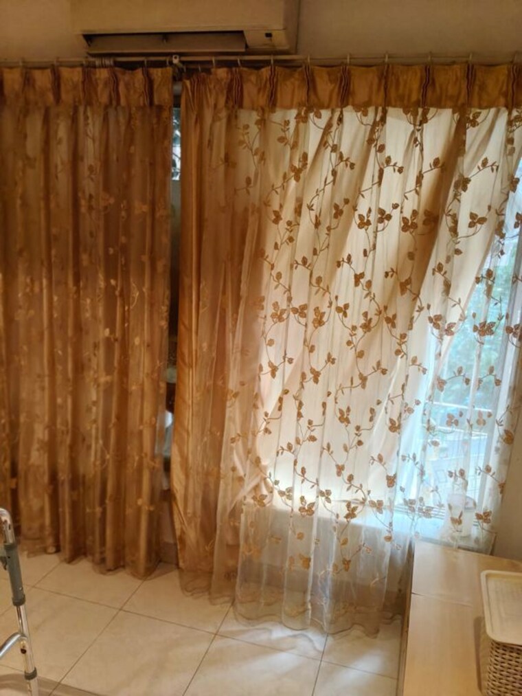 Bathroom, atlas-skywalker-chs 2 Bedroom 730 Sq.Ft. Apartment In Andheri West Mumbai 10636552